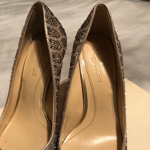 IMAGINE VINCE CAMUTO Heels!! - Picture 7 of 9